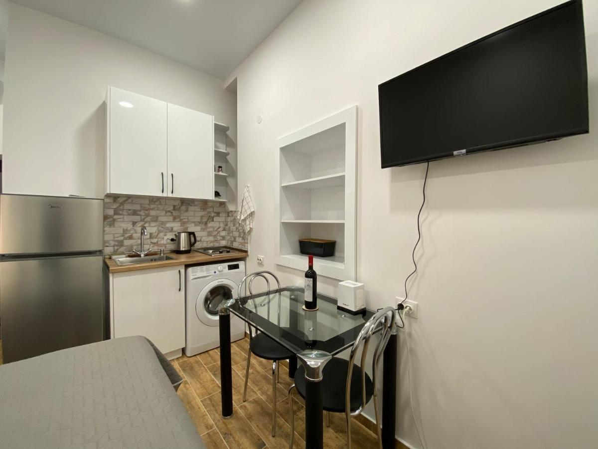 Guest House Gml-2 Tbilisi Ngoại thất bức ảnh